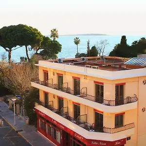 Nina Hotel