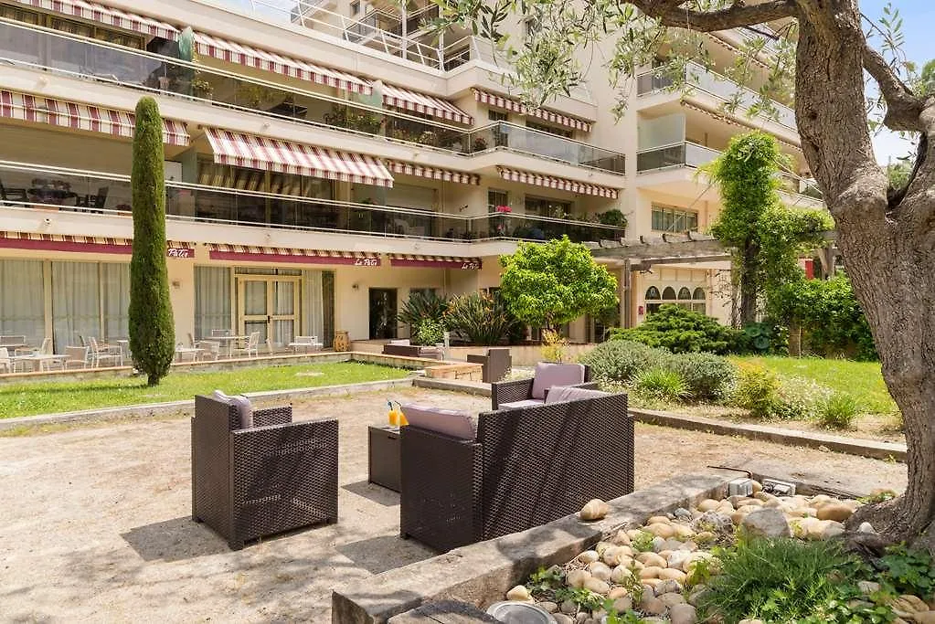 Og Antibes Les Strelitzias Hotel Juan-les-Pins 0*,  France